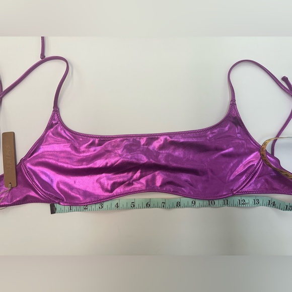 SKIMS Metallic Dragonfruit Pink/Purple Bandeau Bikini Top - Picture 5 of 7